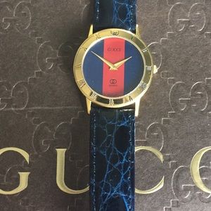 ❗️FINAL PRICE DROP❗️Gucci Watch - Rare